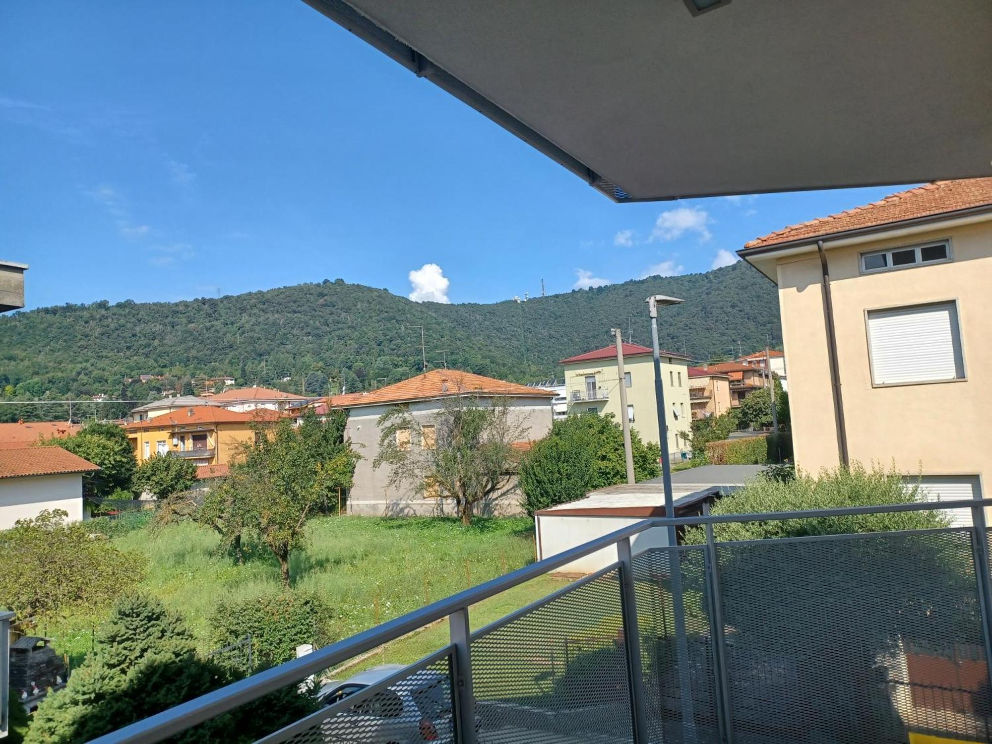 Donna Di Coppe Apartment Torre Boldone Exterior foto